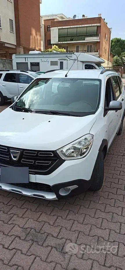 Usata Dacia Lodgy 2017 Bianco Monovolume