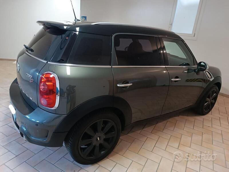 Usata Mini Countryman 143 CV (105 kW) 2013 Grigio SUV