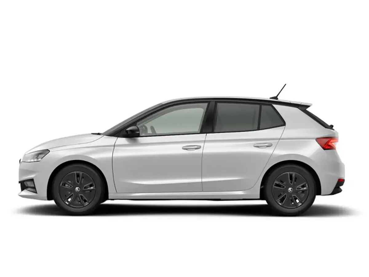 Nuova Skoda Fabia 115 CV (84 kW) 2026 Bianco luna metallizzato nero tulipano p Utilitaria