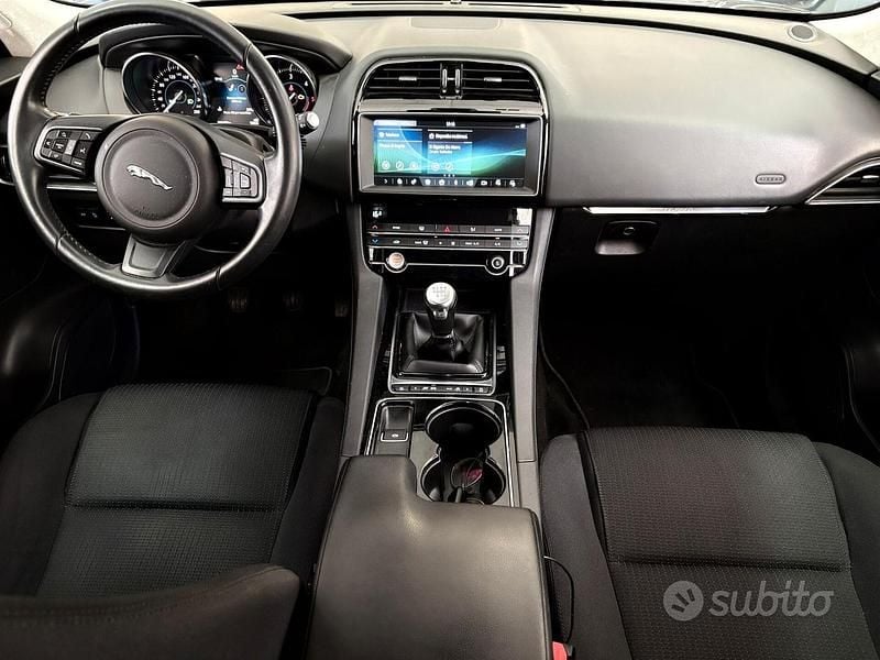 Usata Jaguar F-Pace Pure 163 CV (119 kW) 2019 Nero SUV