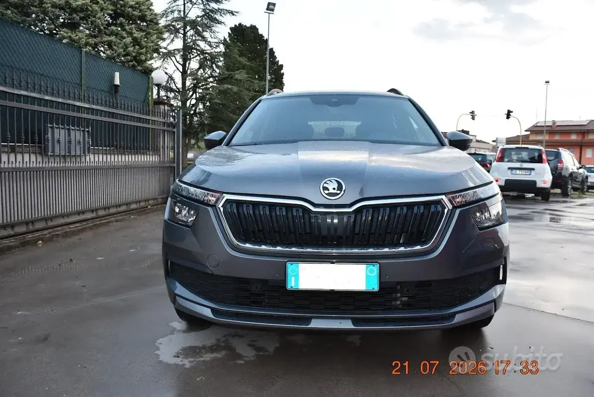 Usata Skoda Kamiq Monte Carlo 90 CV (66 kW) 2022 Grigio SUV