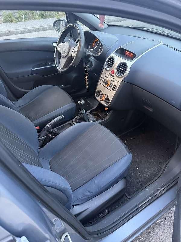 Usata Opel Corsa Club 80 CV (58 kW) 2008 Utilitaria