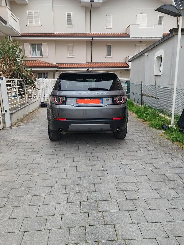 Usata Land Rover Discovery Sport HSE 150 CV (110 kW) 2016 Grigio SUV