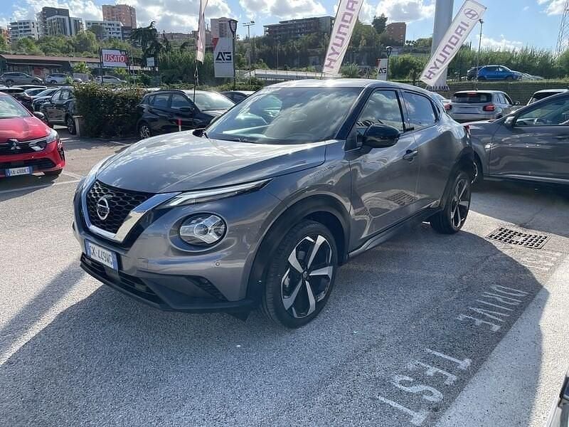 Grigio Usata 2022 Nissan Juke Tekna SUV | 17.700 € (Buon prezzo) - Immagine 1/4