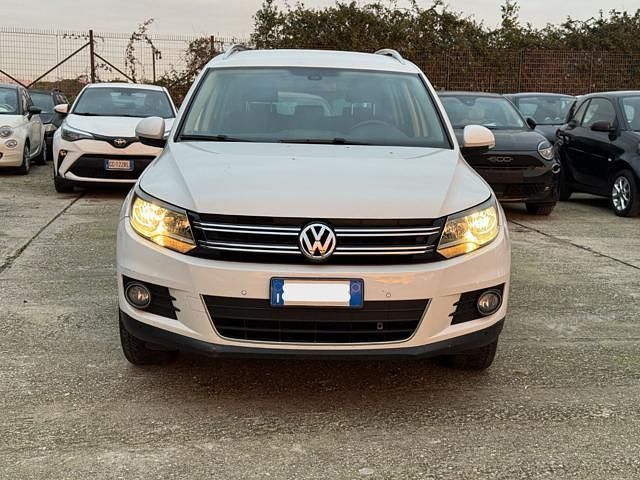 Usata VW Tiguan Business 140 CV (102 kW) 2015 Bianco SUV