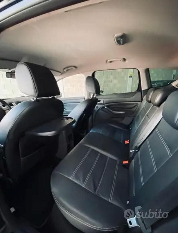 Usata Ford Kuga Titanium 163 CV (119 kW) 2011 Grigio SUV