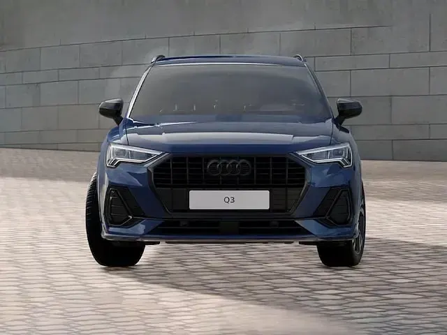 Usata Audi Q3 Comfort 150 CV (110 kW) 2023 Blu SUV