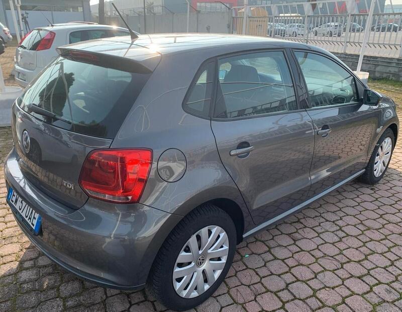 Usato 2014 VW Polo 1.6 Diesel 90 CV (7.190 €)