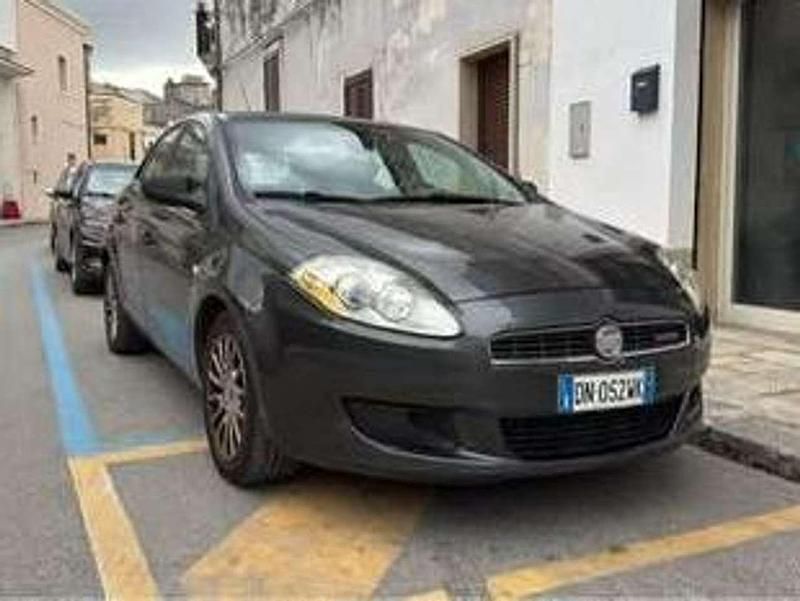 Usata Fiat Bravo Dynamic 120 CV (88 kW) 2008 Grigio Utilitaria