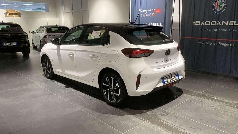 Usata Opel Corsa 101 CV (74 kW) 2025 Bianco Utilitaria