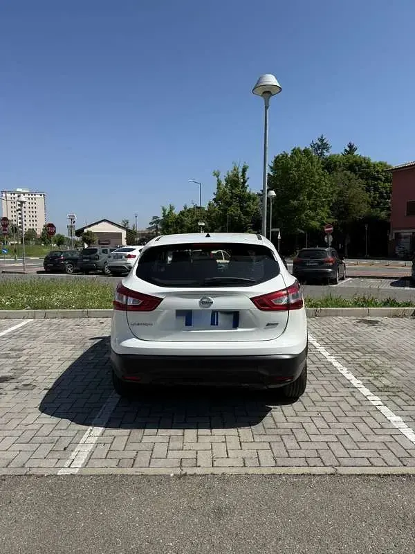 Usata Nissan Qashqai Tekna 110 CV (80 kW) 2016 SUV