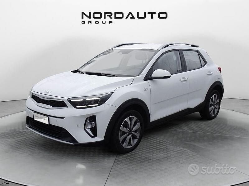 Usata Kia Stonic Urban 2024 Bianco SUV