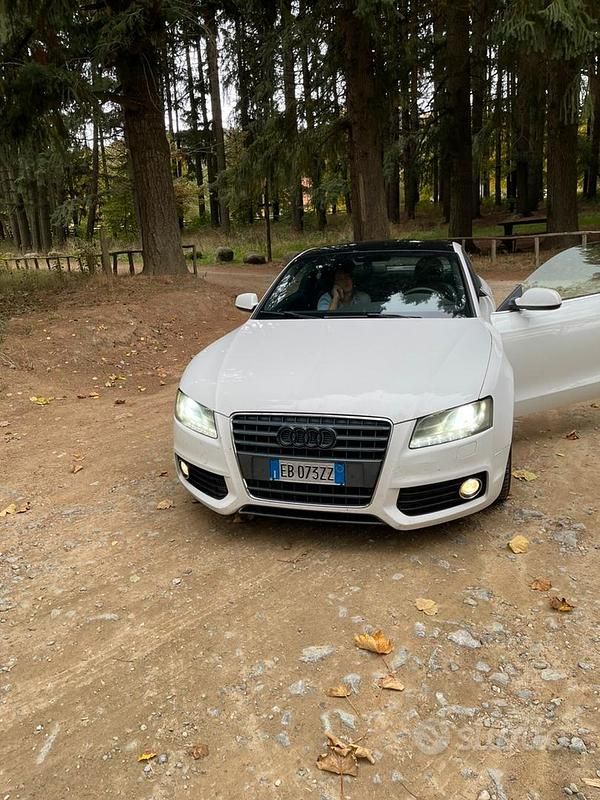 Bianco Usata 2011 Audi A5 S-Line Coupé | 6500 € (Super prezzo) - Immagine 1/4