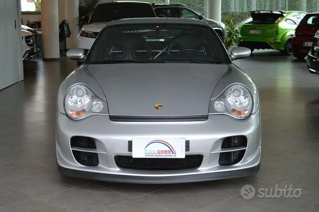 Usata Porsche 996 462 CV (339 kW) 2001 Grigio
