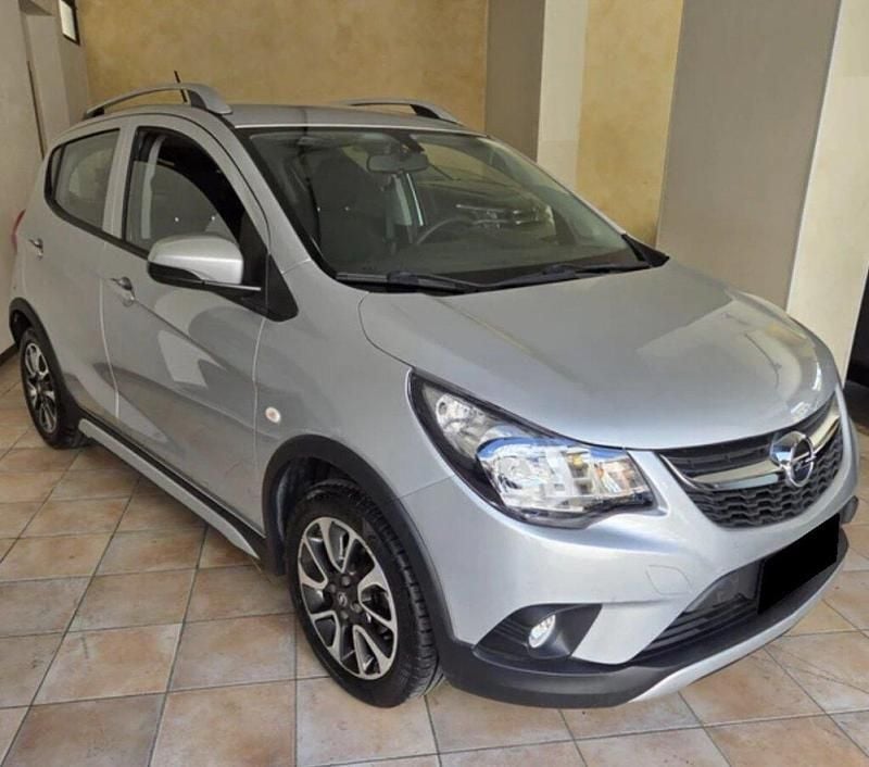 Usata Opel Karl Rocks 75 CV (55 kW) 2018 Altro Utilitaria