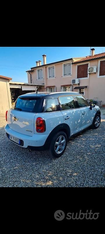 Usata Mini Cooper D Countryman 111 CV (81 kW) 2012 Bianco SUV