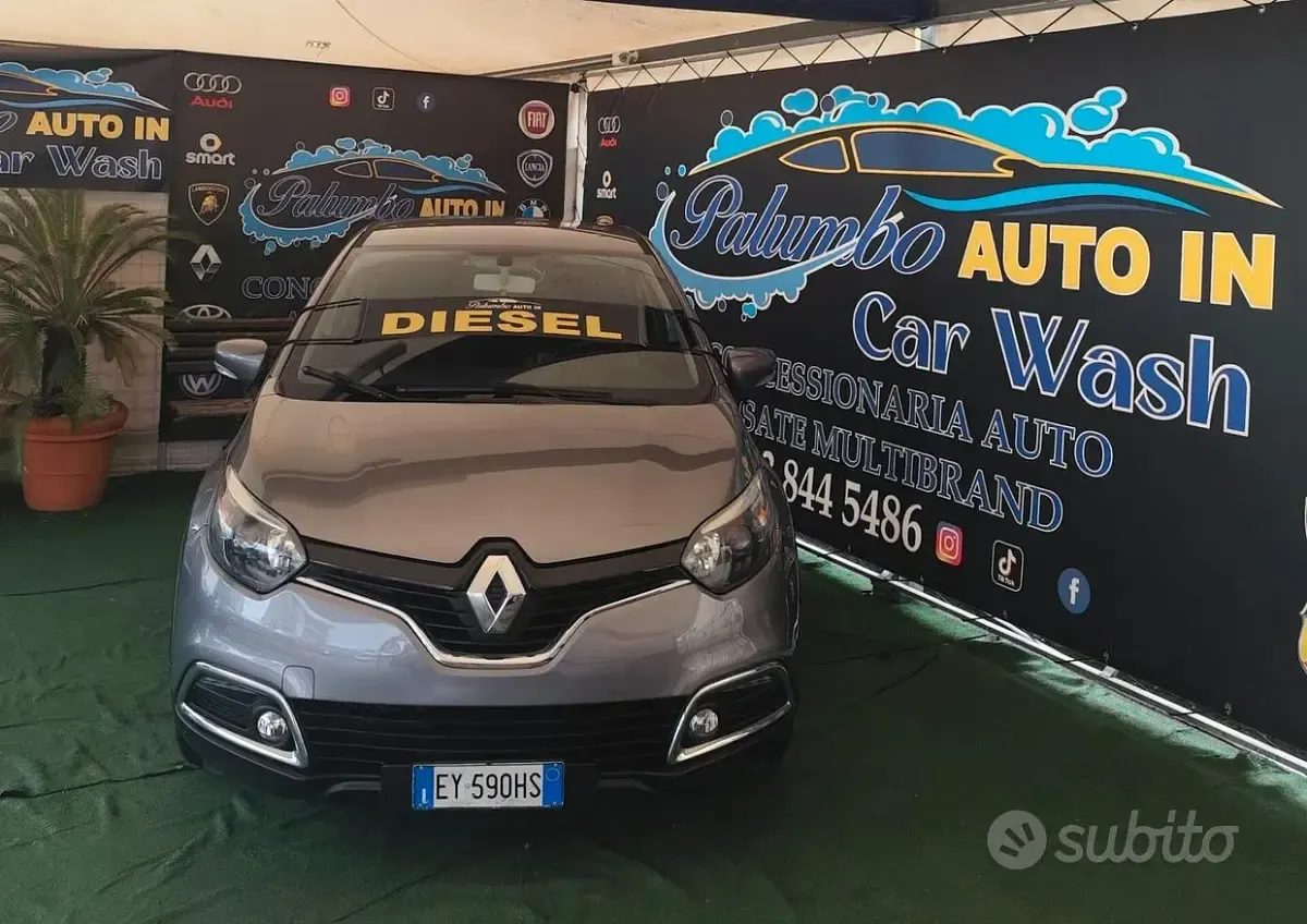 Usata Renault Captur 90 CV (66 kW) 2015 Grigio SUV