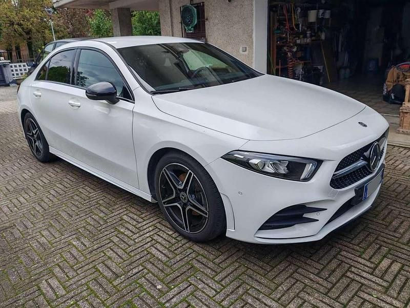 Usata Mercedes A200 Premium 163 CV (119 kW) 2020 Bianco Berlina