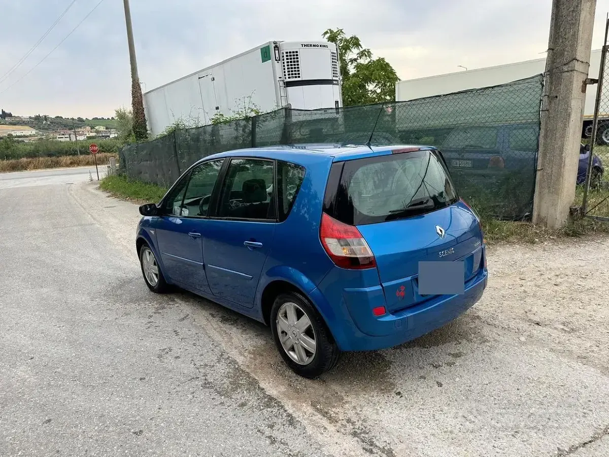 Usata Renault Scenic E-Tech 106 CV (77 kW) 2007 Blu Monovolume