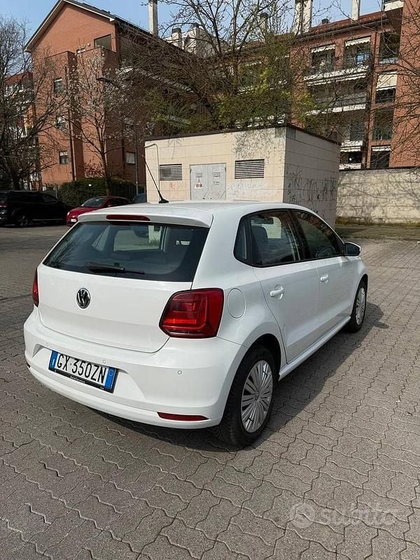 Usata VW Polo Comfortline 75 CV (55 kW) 2016 Bianco Berlina