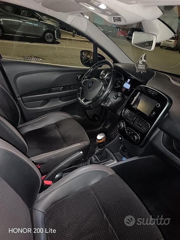 Usata Renault Clio IV 75 CV (55 kW) 2016 Berlina
