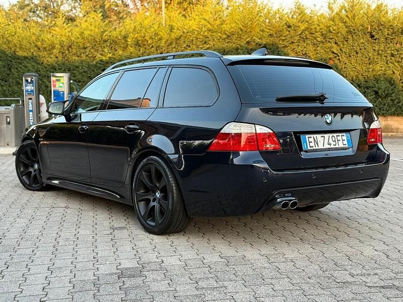 Usata BMW 520 M Sport 197 CV (144 kW) 2009 Blu Station wagon