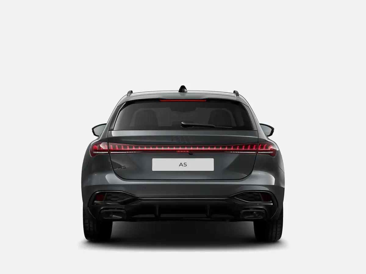 Nuova Audi A5 S-Line 150 CV (110 kW) 2026 Grigio daytona perla Station wagon