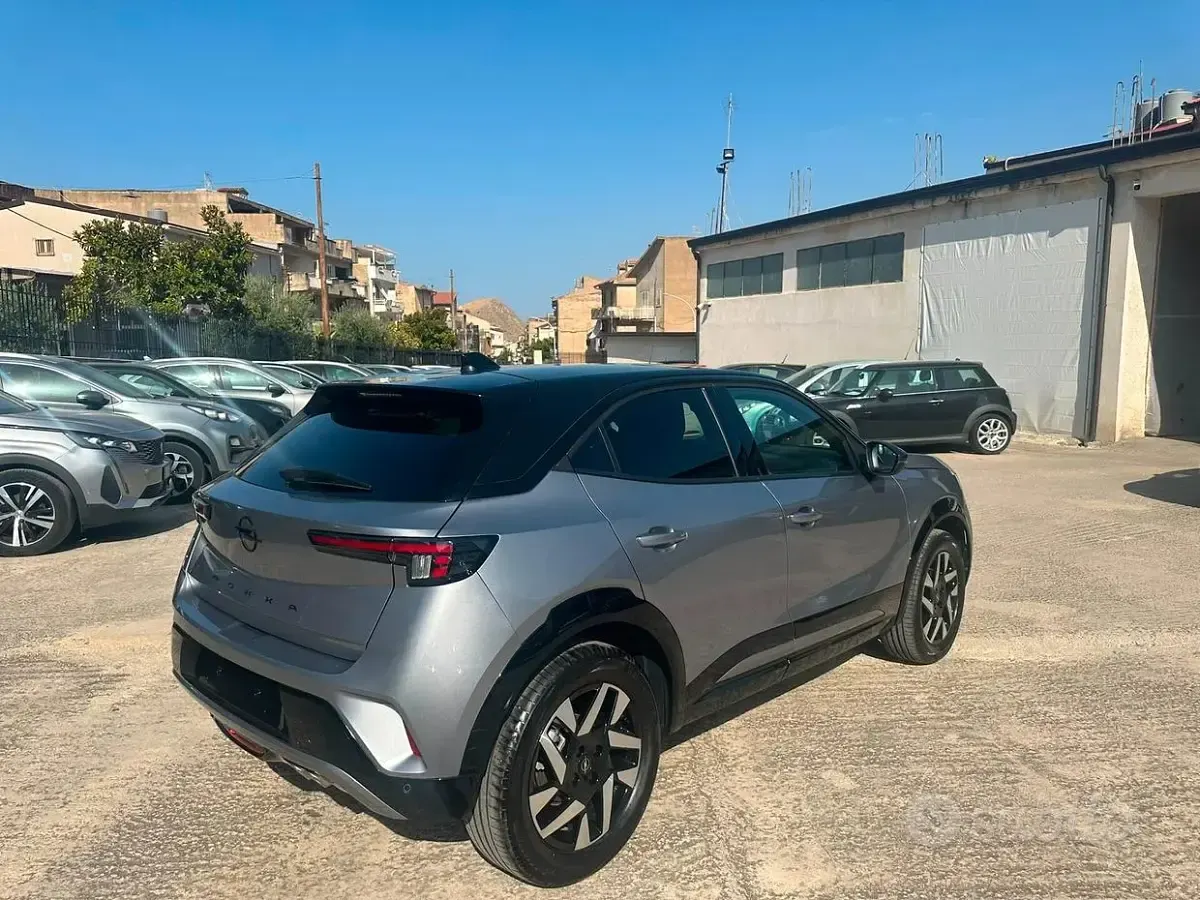 Usata Opel Mokka 136 CV (100 kW) 2025 Grigio SUV
