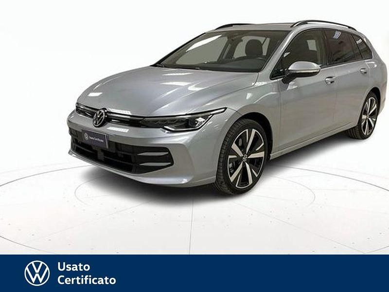 Usata VW Golf VIII Edition 150 CV (110 kW) 2025 Grigio / pastello Station wagon