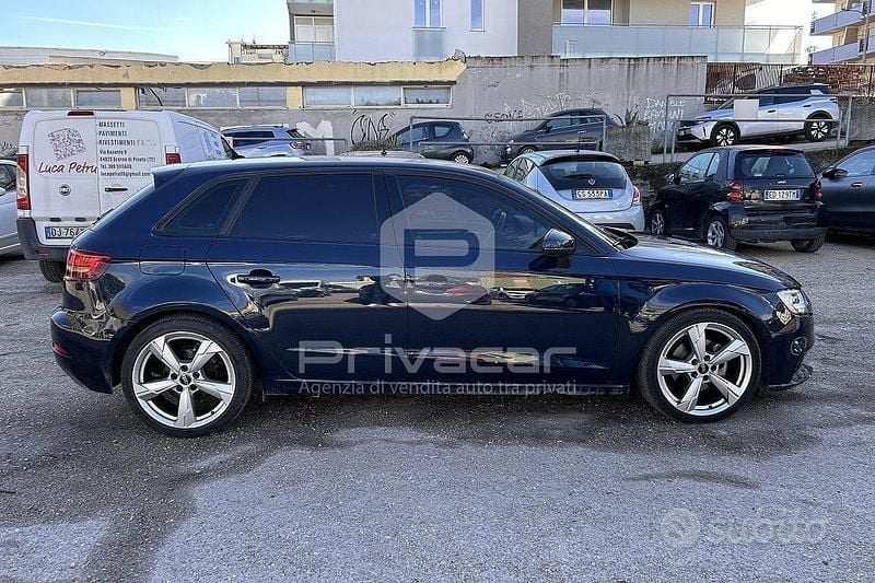 Usata Audi A3 Sportback Admired 116 CV (85 kW) 2019 Blu Utilitaria