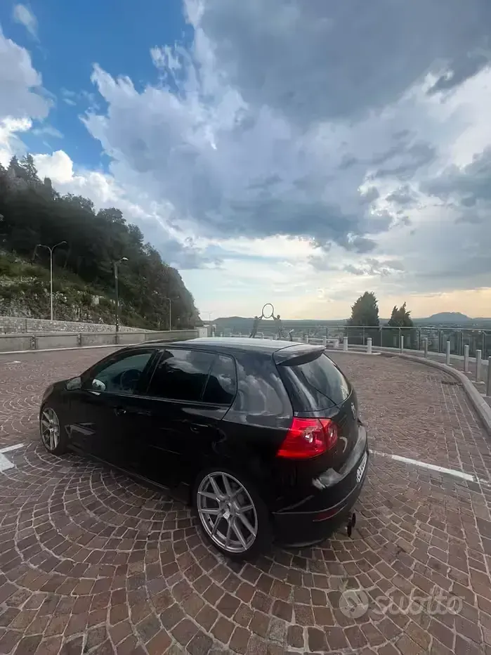 Usata VW Golf IV GTI 200 CV (147 kW) 2005 Nero Berlina