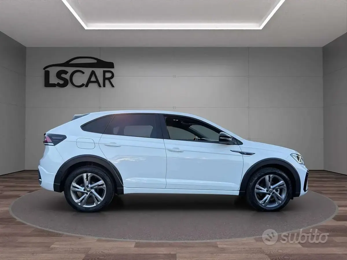 Usata VW Taigo R-line 110 CV (80 kW) 2023 Bianco SUV