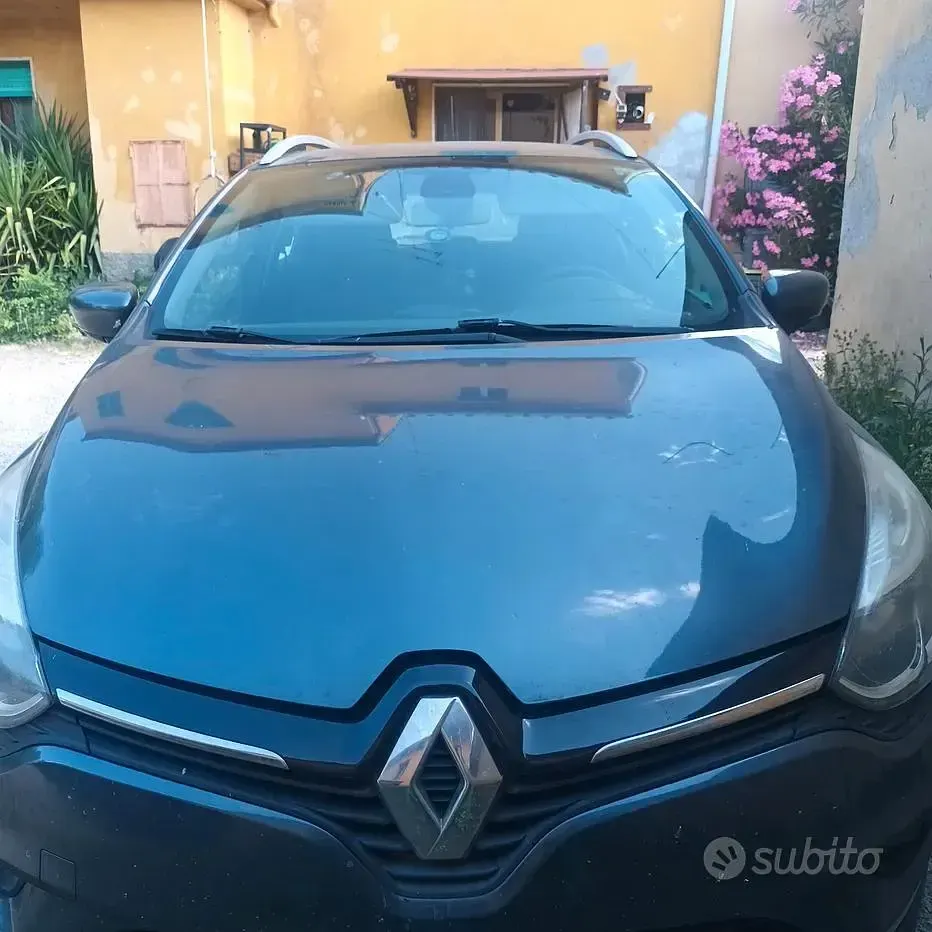 Usata Renault Clio 90 CV (66 kW) 2017 Nero Station wagon