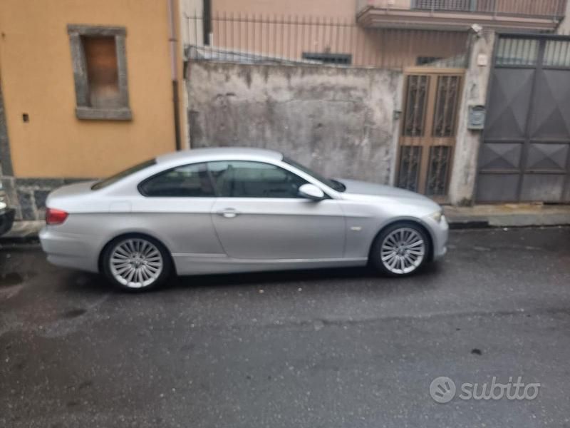 Usata BMW 320 2007 Grigio Coupé