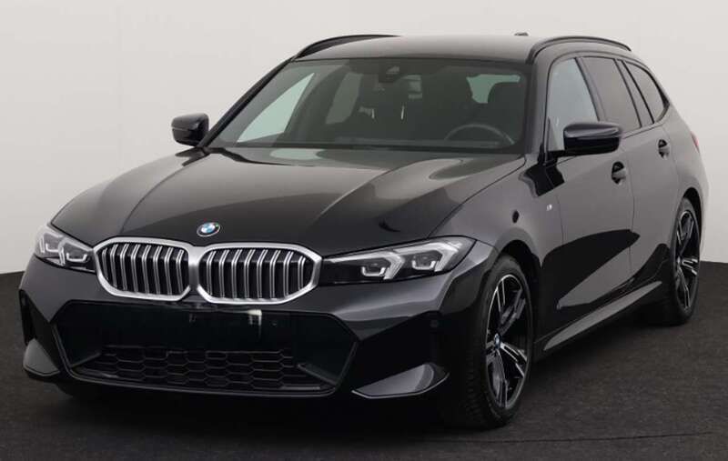 Nero Usata 2024 BMW 318 M Sport Station wagon | 39.800 € (Buon prezzo) - Immagine 1/4