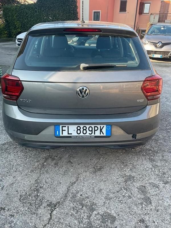 Occasion VW Polo Comfortline 90 ch (66 kW) 2017 Gris Berline