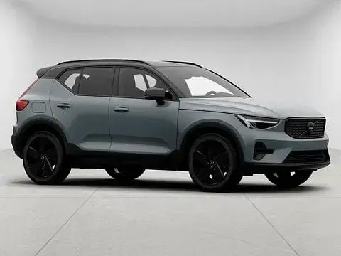 Nuova Volvo XC40 Ultra 163 CV (119 kW) 2026 SUV