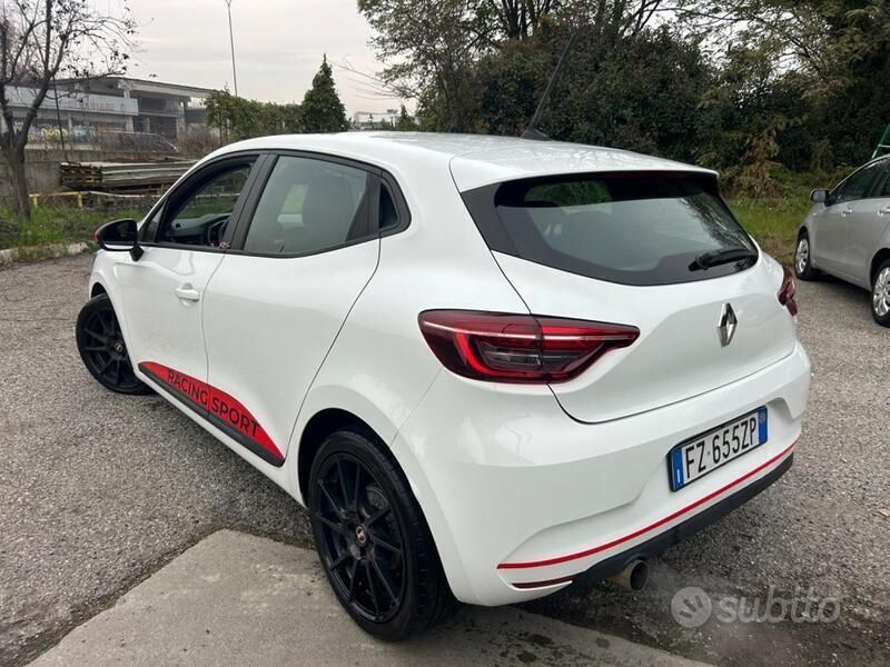 Usata Renault Clio V Intens 101 CV (74 kW) 2020 Bianco Berlina