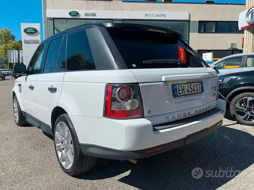 Usata Land Rover Range Rover 245 CV (180 kW) 2011 Bianco SUV