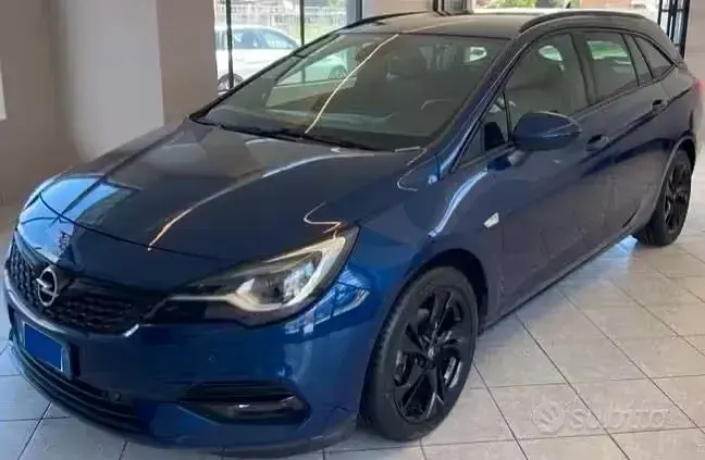 Usata Opel Astra S 122 CV (89 kW) 2021 Blu/azzurro Station wagon
