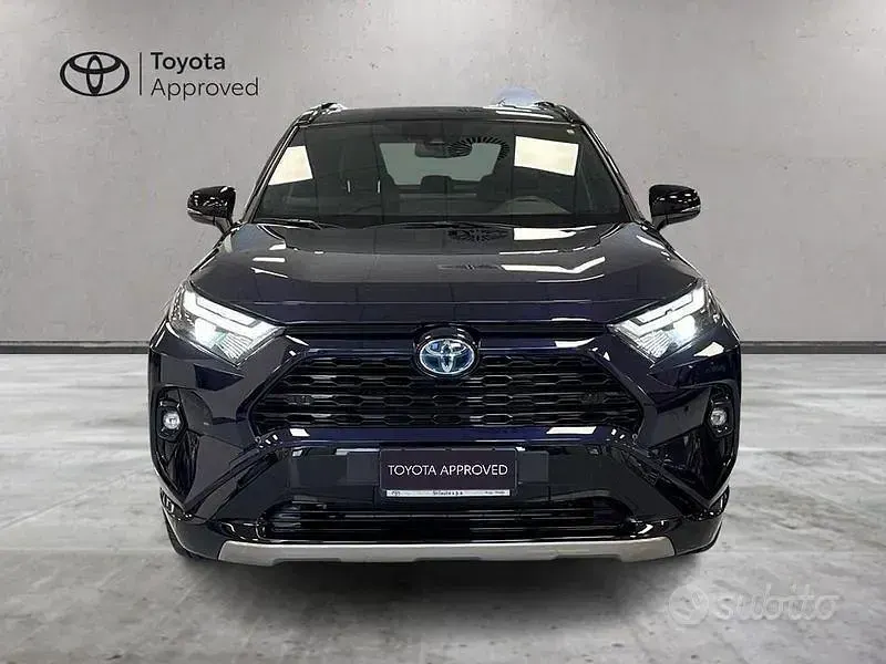 Usata Toyota RAV4 Hybrid Style 218 CV (160 kW) 2025 Blu/azzurro SUV