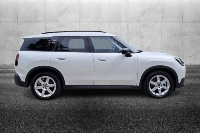 Usata Mini Countryman Classic 170 CV (125 kW) 2024 Bianco SUV