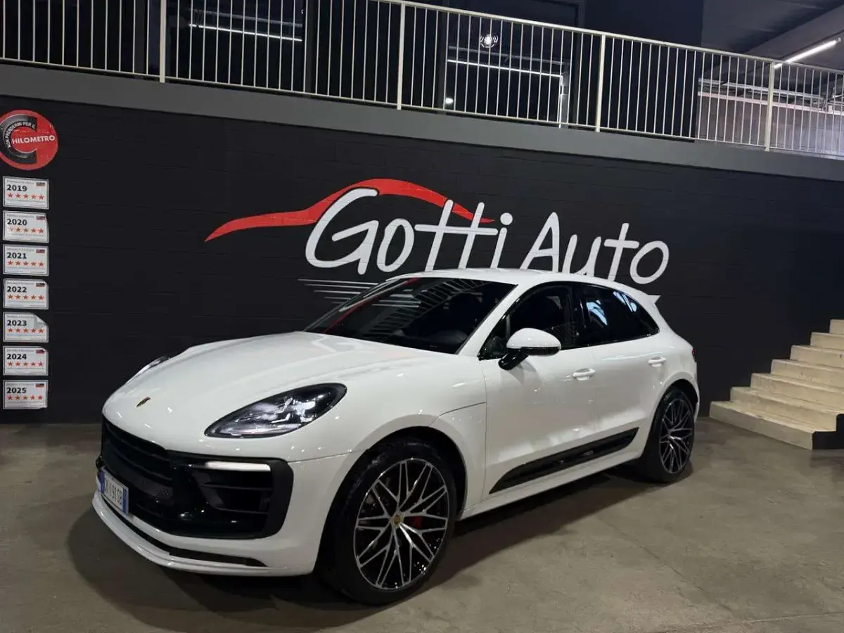 Usata Porsche Macan 381 CV (280 kW) 2022 Bianco SUV