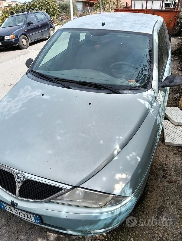 Verde Usata 2001 Lancia Ypsilon Due volumi | 1200 € (Cara) - Immagine 1/3