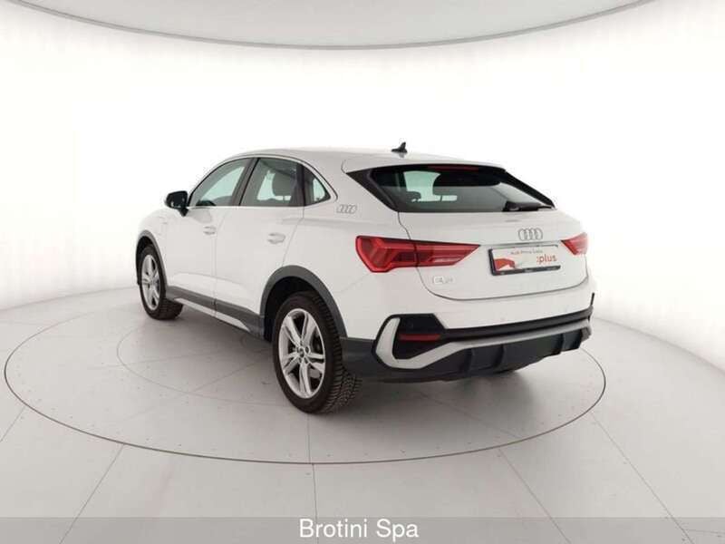 Usata Audi Q3 S-Line 245 CV (180 kW) 2022 Bianco SUV