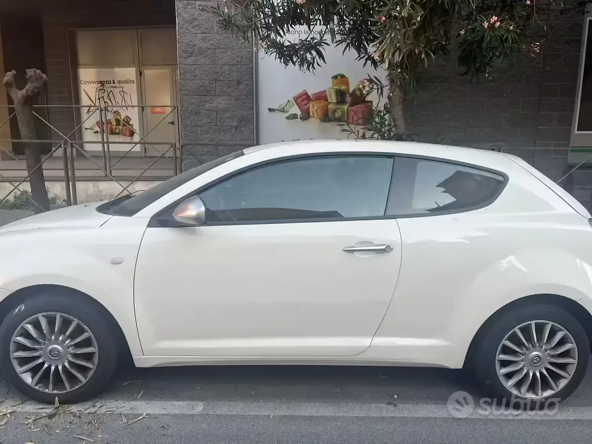 Usata Alfa Romeo MiTo 77 CV (56 kW) 2017 Bianco Utilitaria
