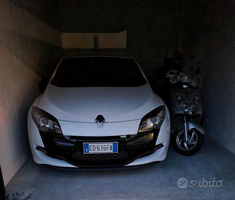 Usata Renault Mégane Coupé R.S. 2010 Bianco Coupé