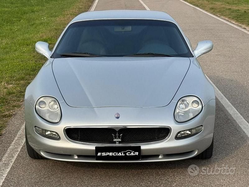 Usata Maserati Coupé 390 CV (286 kW) 2002 Argento Coupé