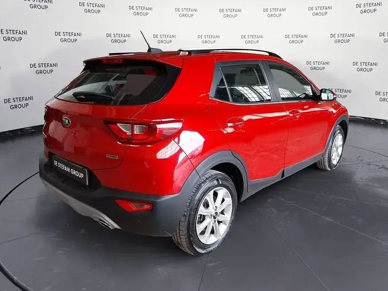 Usata Kia Stonic Style 116 CV (85 kW) 2019 Rosso SUV
