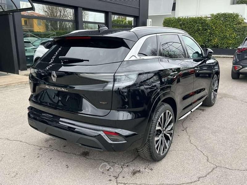 Nuova Renault Austral Techno 131 CV (96 kW) 2026 Nero etoilé metallizzato SUV